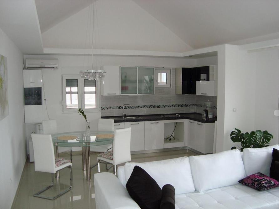 Natalie Apartments Tivat Exterior foto