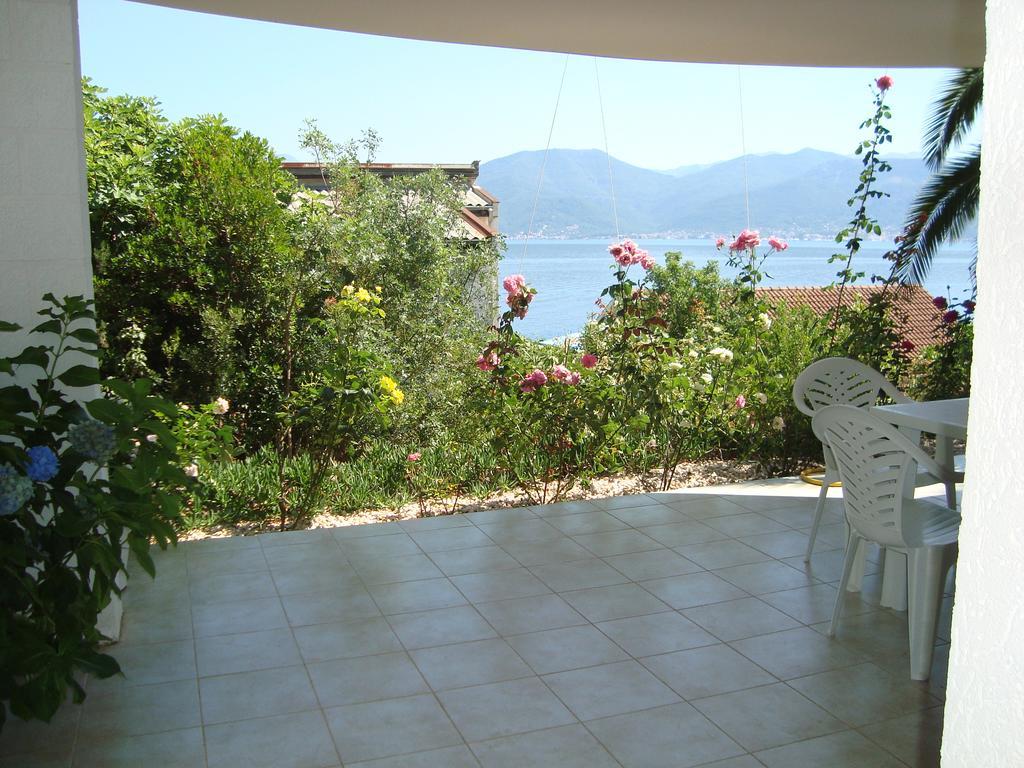 Natalie Apartments Tivat Zimmer foto